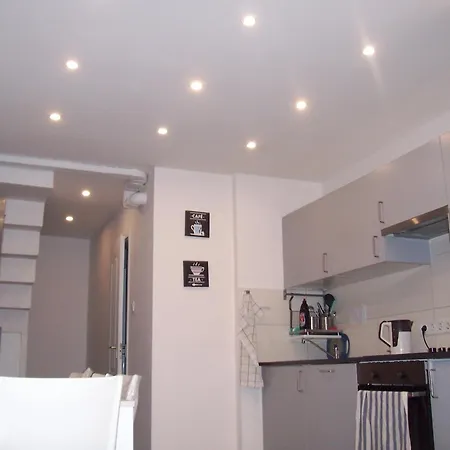 Trinity Gazde/Camere de închiriat Budapesta